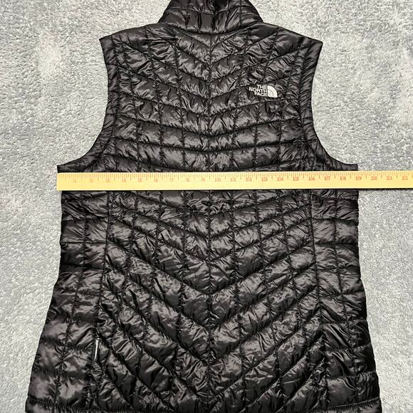 The North Face Vest Womens Medium Thermoball Trekker Trek Puffer Jacket Black - Picture 6 of 10